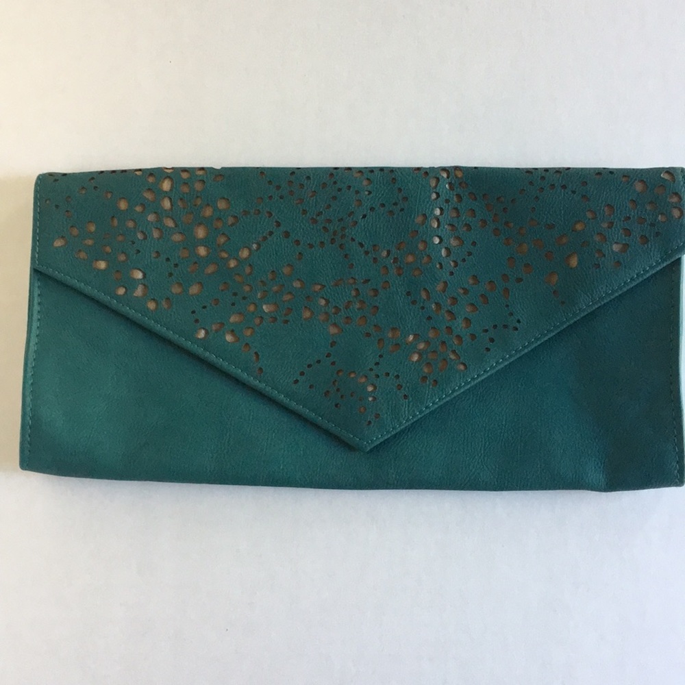 American Eagle Clutch
